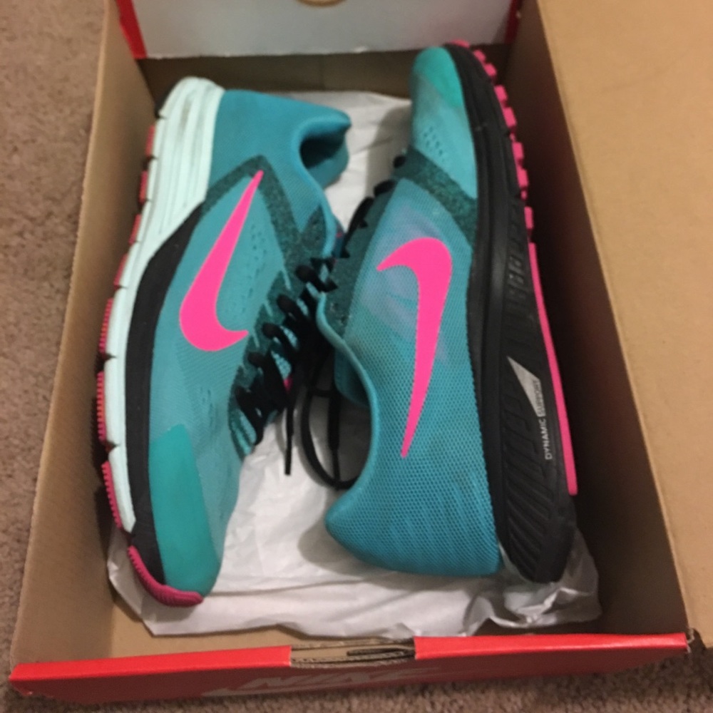 Nike Capri III